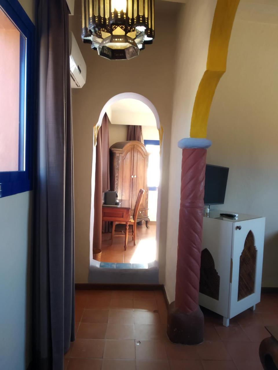 Dos Mares Hotel Tarifa